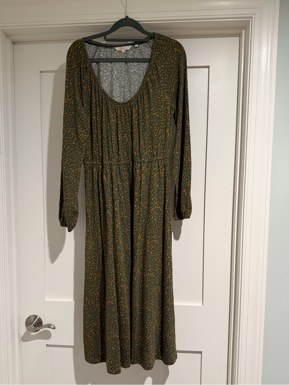 Boden Long Sleeve Green Floral Midi Dress